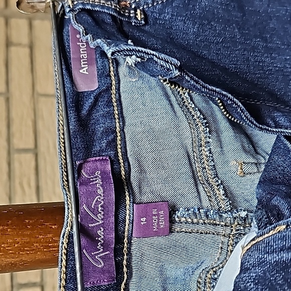 Gloria Vanderbilt Amanda Denim Jeans Sz 14 excellent condition - Picture 3 of 9